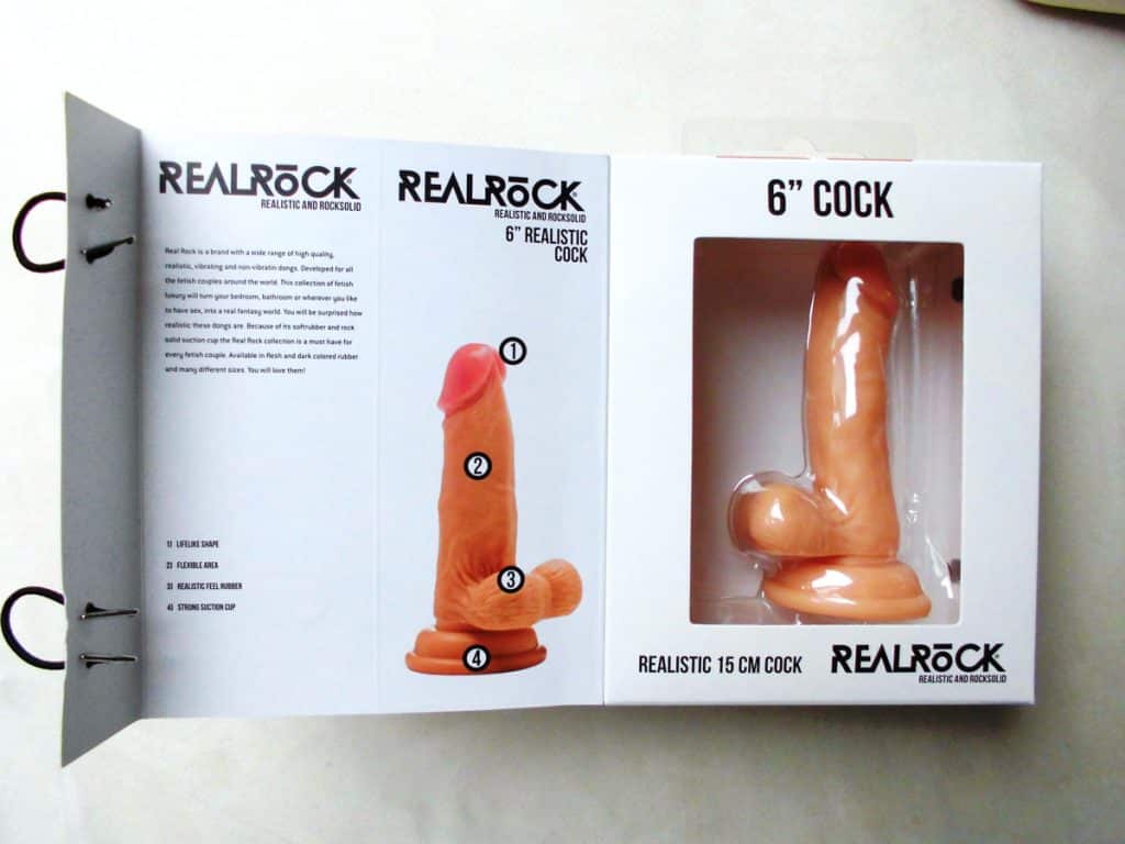 RealRock by Shots Realistic Cock Karton aufgeklappt